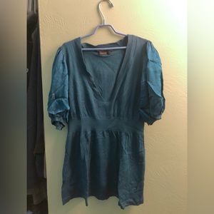 BCBG MaxAzria knit silk top with 3/4 sleeves